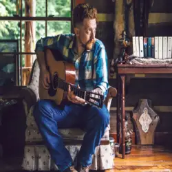 Bus to Tyler Childers